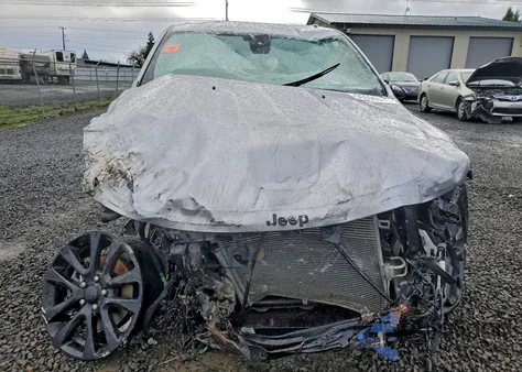 2018 Jeep Grand Cherokee Laredo z USA, uszkodzony, nr VIN 1C4RJFAG2JC117758